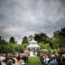 Botanical gardens wedding photographer by the best wedding photographer in Buffalo, NY, Jessica Ahrens Photography.